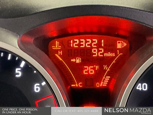 Used 2015 Nissan Juke SV w/ Technology Package image 44