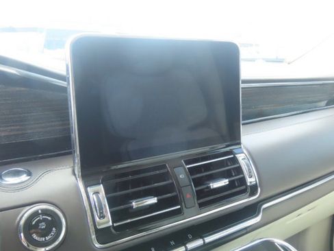 Used 2020 Lincoln Navigator Black Label AWD/4WD image 31