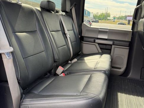 Used 2018 Ford F250 XLT w/ XLT Premium Package AWD/4WD image 8