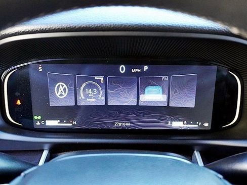 Used 2023 Jeep Wagoneer 2WD image 39