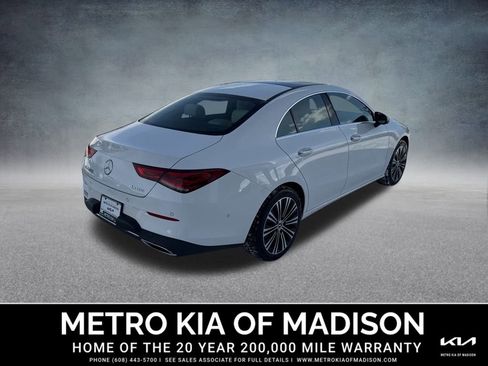 Used 2023 Mercedes-Benz CLA 250 4MATIC image 5