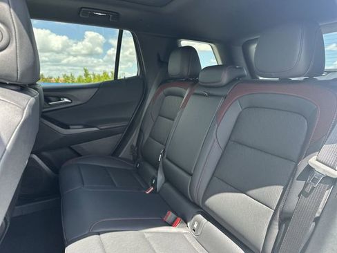 Used 2025 Chevrolet Equinox RS w/ Safety and Technology Package image 27