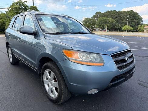 Used 2009 Hyundai Santa Fe Limited FWD image 4