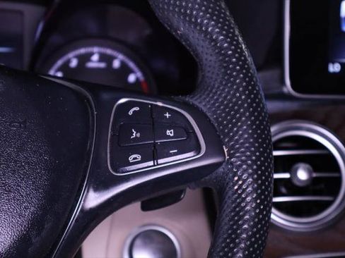 Used 2019 Mercedes-Benz GLC 300 4MATIC image 20