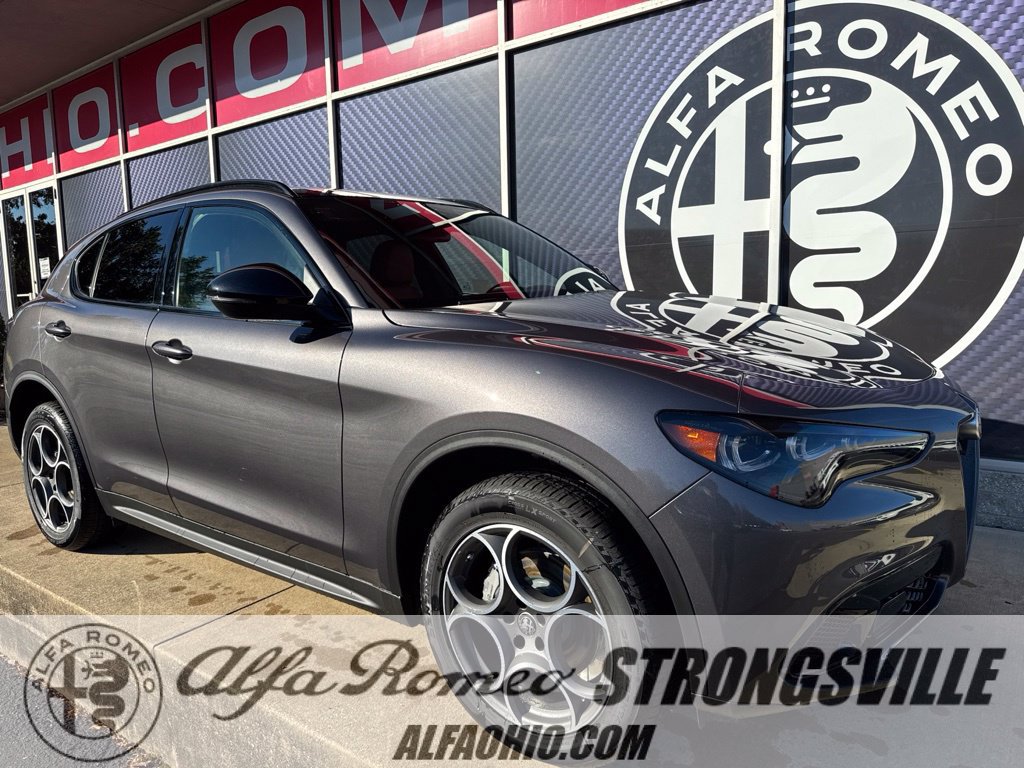New 2026 Alfa Romeo Stelvio Sprint AWD/4WD image 1
