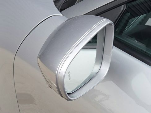 Certified 2024 Porsche 911 Targa 4 GTS image 27