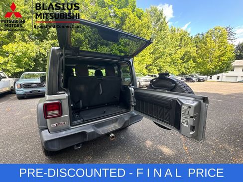 Used 2020 Jeep Wrangler Sport AWD/4WD image 27