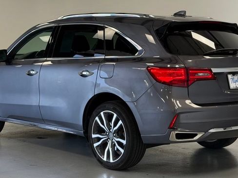 Used 2020 Acura MDX SH-AWD w/ Advance Package image 4