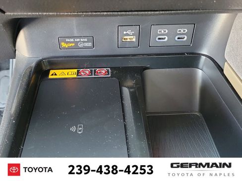 New 2025 Toyota Camry LE w/ Convenience Package FWD image 30