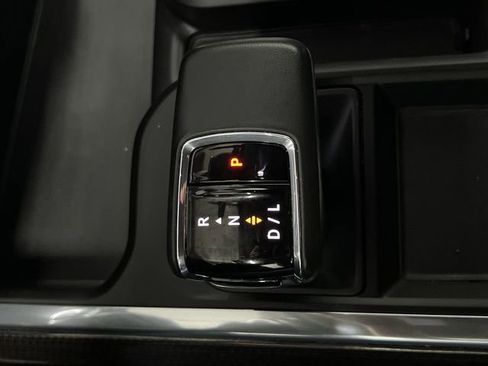 Certified 2024 Chevrolet Silverado 1500 RST AWD/4WD image 16