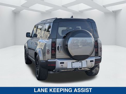 Used 2025 Land Rover Defender 110 S AWD/4WD image 6