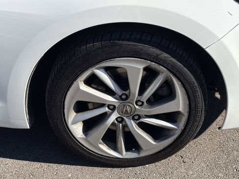 Used 2017 Acura ILX w/ Premium Package image 10