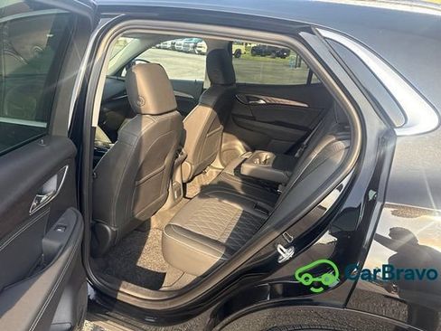 Used 2023 Buick Envision Avenir AWD/4WD image 10