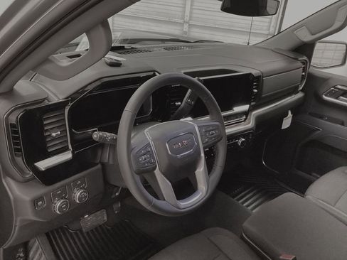 New 2026 GMC Sierra 1500 Elevation image 10