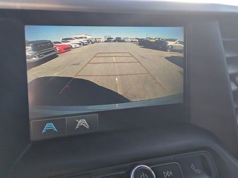 Used 2019 GMC Acadia SLE image 17