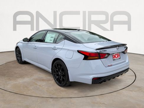 New 2026 Nissan Altima 2.5 SR FWD image 8