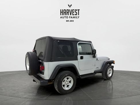 Used 2004 Jeep Wrangler 4WD w/ Dual Top Group image 7