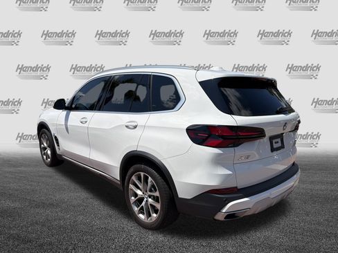 Used 2024 BMW X5 xDrive40i w/ Premium Package AWD/4WD image 8