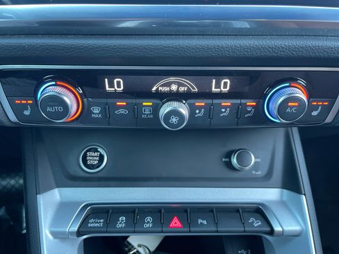 Used 2023 Audi Q3 2.0T Premium w/ Convenience Package image 57