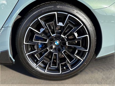 New 2026 BMW M5 w/ Carbon Package image 14