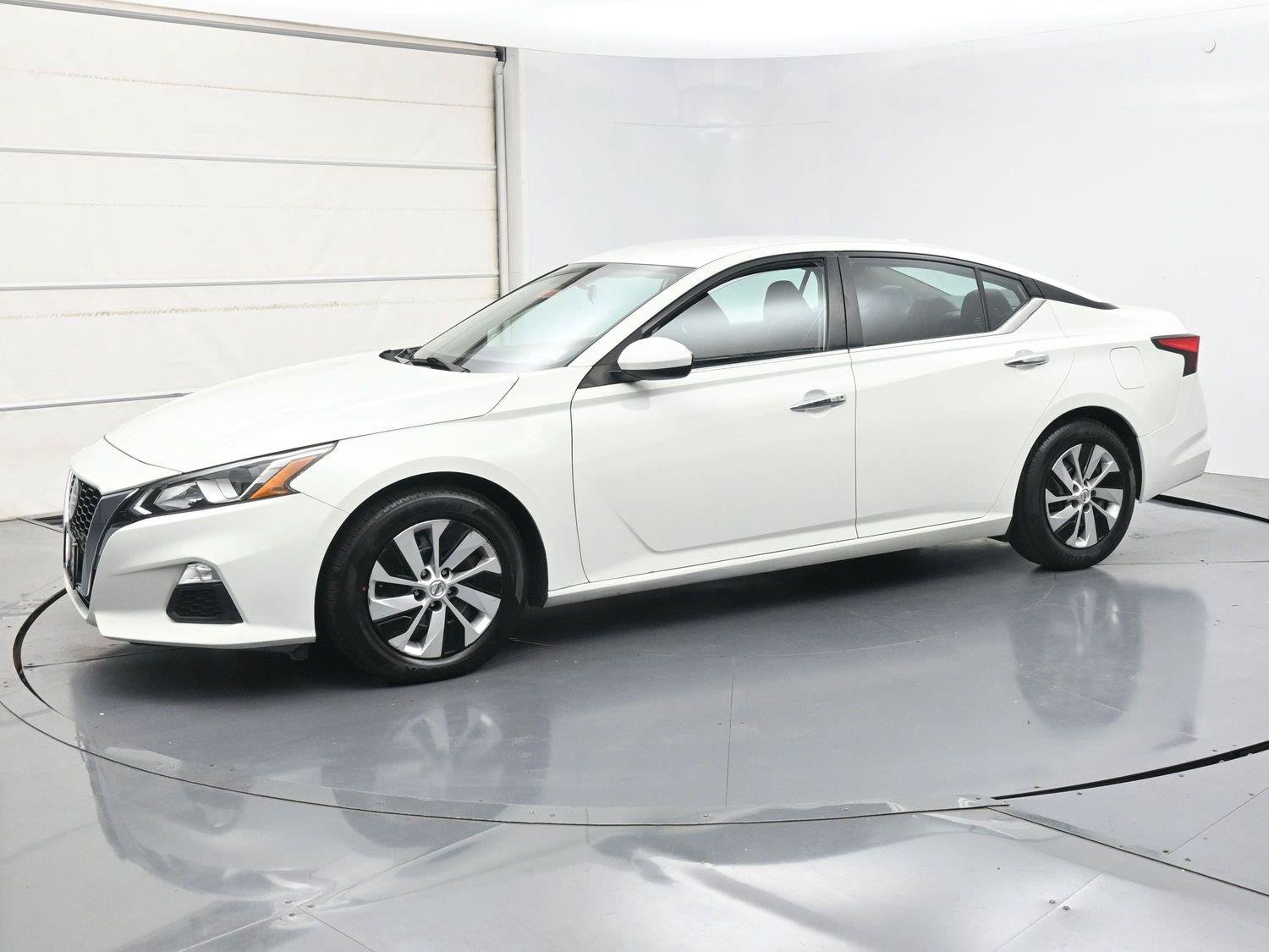 Used 2020 Nissan Altima 2.5 S FWD image 22