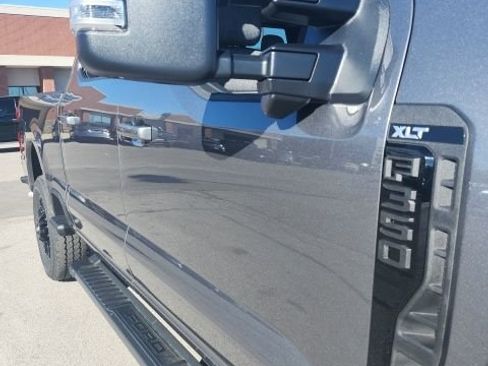 New 2026 Ford F350 XLT w/ XLT Premium Package AWD/4WD image 10
