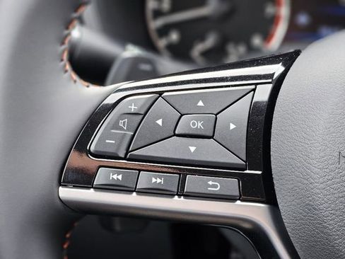 New 2025 Nissan Altima 2.5 SR image 16