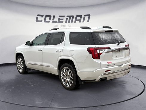 Used 2022 GMC Acadia Denali w/ Denali Ultimate Package image 3