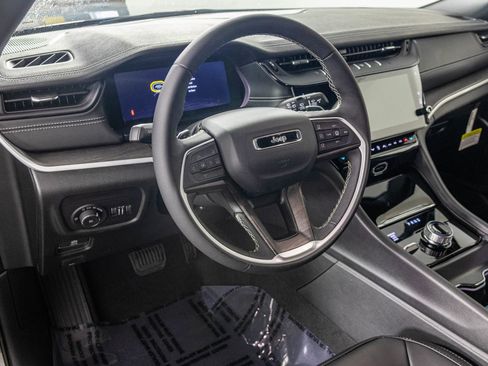 New 2026 Jeep Grand Cherokee L Limited AWD/4WD image 3