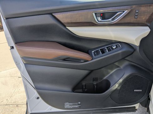 Used 2022 Subaru Ascent Touring image 13