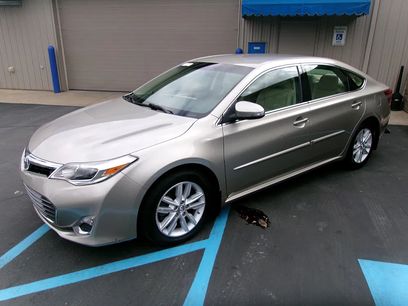 Used 2015 Toyota Avalon XLE w/ Preferred Accessory Package