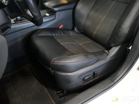 Used 2019 Nissan Altima 2.5 SR FWD image 15