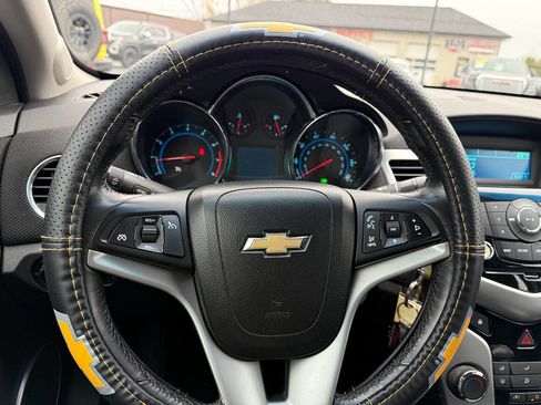 Used 2011 Chevrolet Cruze LT w/ RS Package image 12