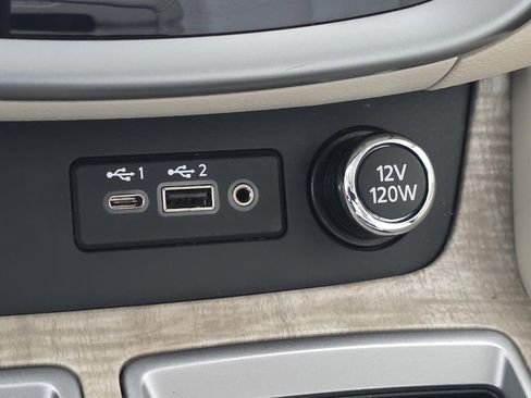 Used 2021 Nissan Murano SL w/ SL Moonroof Package AWD/4WD image 27