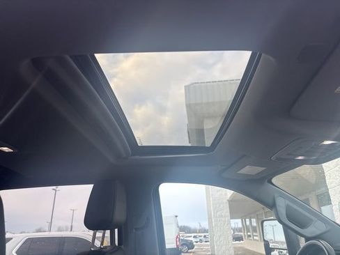 Used 2021 GMC Sierra 2500 Denali w/ Denali Black Diamond Edition image 6