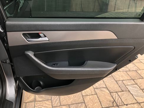 Used 2018 Hyundai Sonata Sport image 26