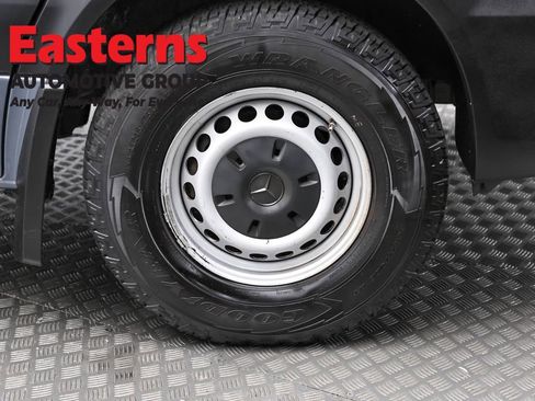 Used 2018 Mercedes-Benz Sprinter 144 Cargo image 28