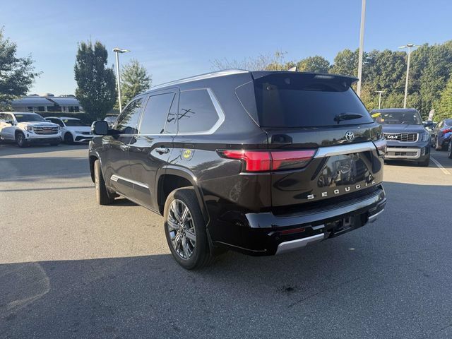 Used 2025 Toyota Sequoia Capstone AWD/4WD image 6
