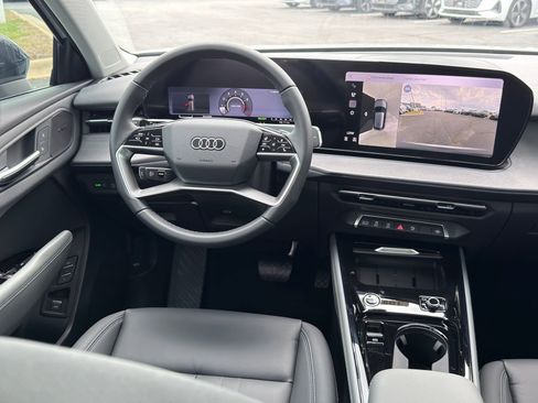 New 2026 Audi Q3 quattro 2.0T AWD/4WD image 31