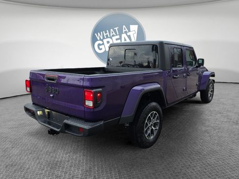 New 2026 Jeep Gladiator Sport image 3