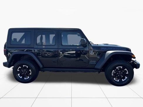 Used 2024 Jeep Wrangler Unlimited Rubicon 4xe AWD/4WD image 7