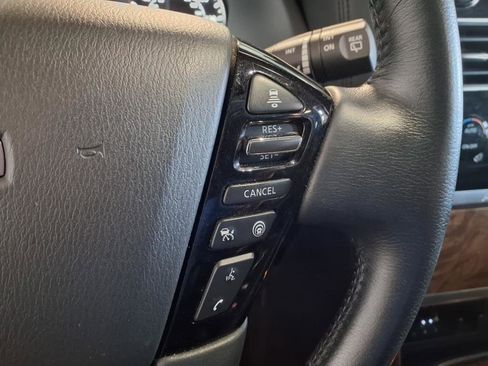 Used 2022 Nissan Armada SL w/ Captain's Chairs Package image 33