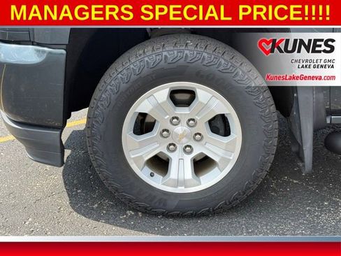 Used 2018 Chevrolet Silverado 1500 LT w/ All Star Edition image 14