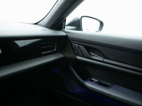 Certified 2022 Porsche Taycan 4 Cross Turismo image 31