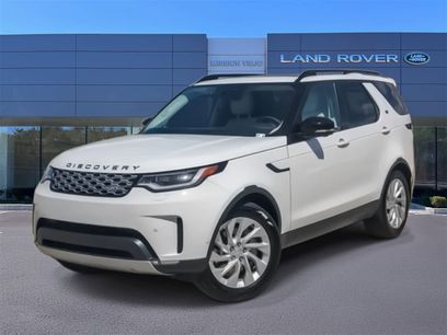 New 2025 Land Rover Discovery S