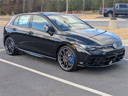 New 2026 Volkswagen Golf image 1