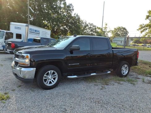 Used 2018 Chevrolet Silverado 1500 LT w/ All Star Edition AWD/4WD image 4