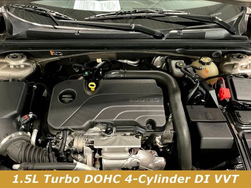 Used 2022 Chevrolet Malibu LT FWD image 28