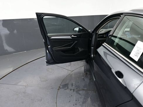 Used 2025 Volkswagen Jetta S FWD image 22