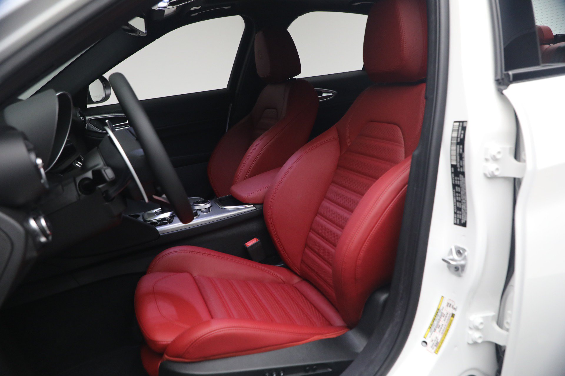 New 2026 Alfa Romeo Giulia AWD image 16